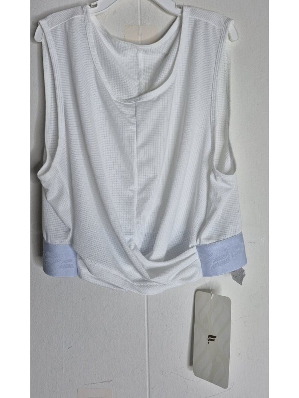 NWT FABLETICS Cashel Twist Front Tank Women's Size M